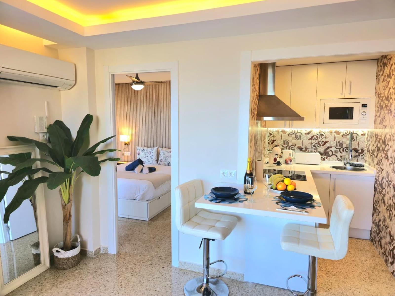 Seaview Retreat Torremolinos City Center, With Pool And Amazing Views By Namaste Elite Eksteriør bilde