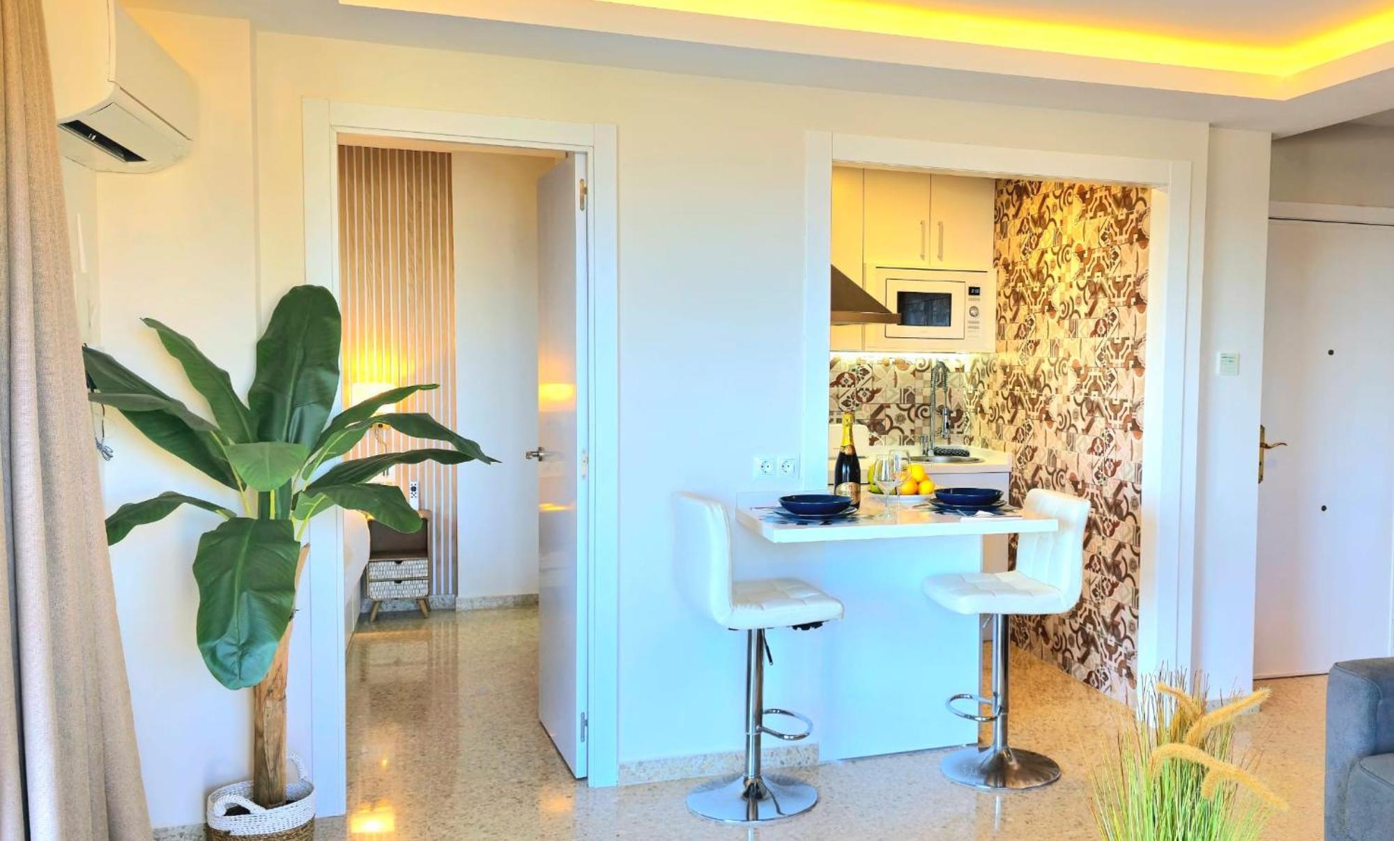 Seaview Retreat Torremolinos City Center, With Pool And Amazing Views By Namaste Elite Eksteriør bilde