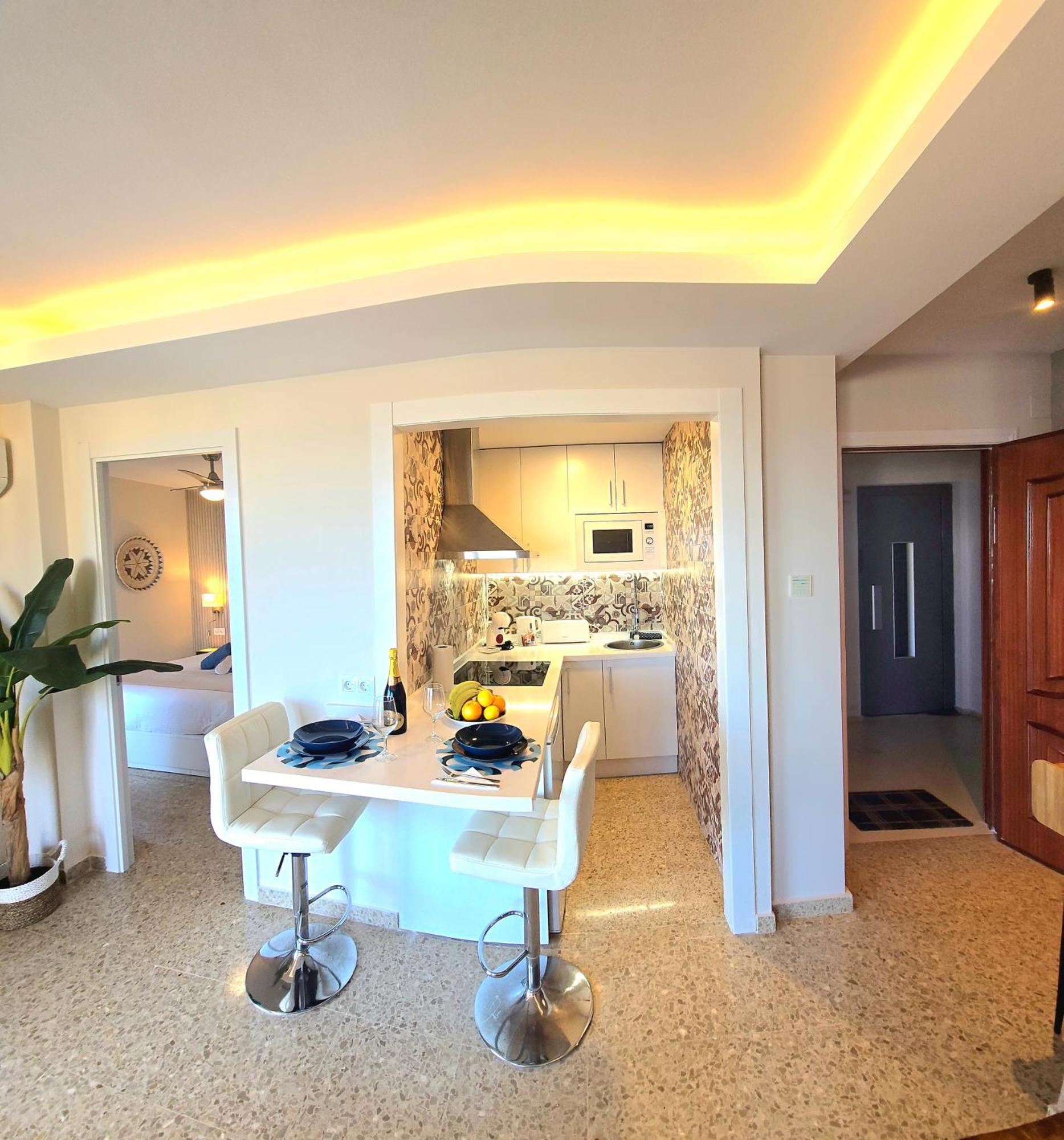 Seaview Retreat Torremolinos City Center, With Pool And Amazing Views By Namaste Elite Eksteriør bilde
