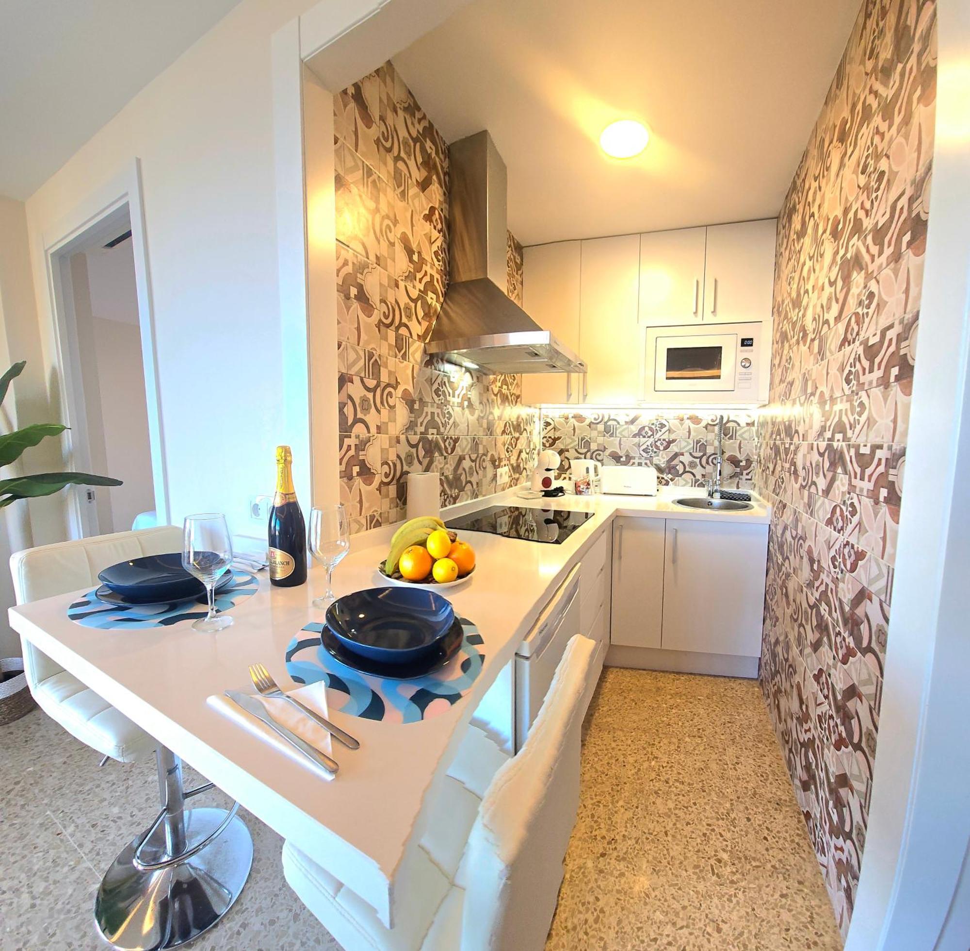 Seaview Retreat Torremolinos City Center, With Pool And Amazing Views By Namaste Elite Eksteriør bilde